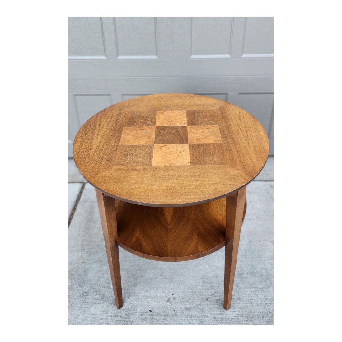 Vintage Lane 2-Tier Pedestal Table w/Checkered Top