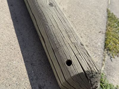 Round treated fencing logs 4X4X10