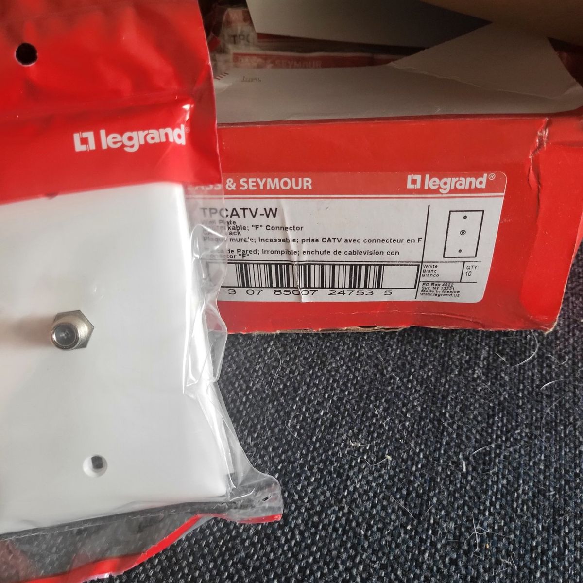 Box of Legrand pass and seymour