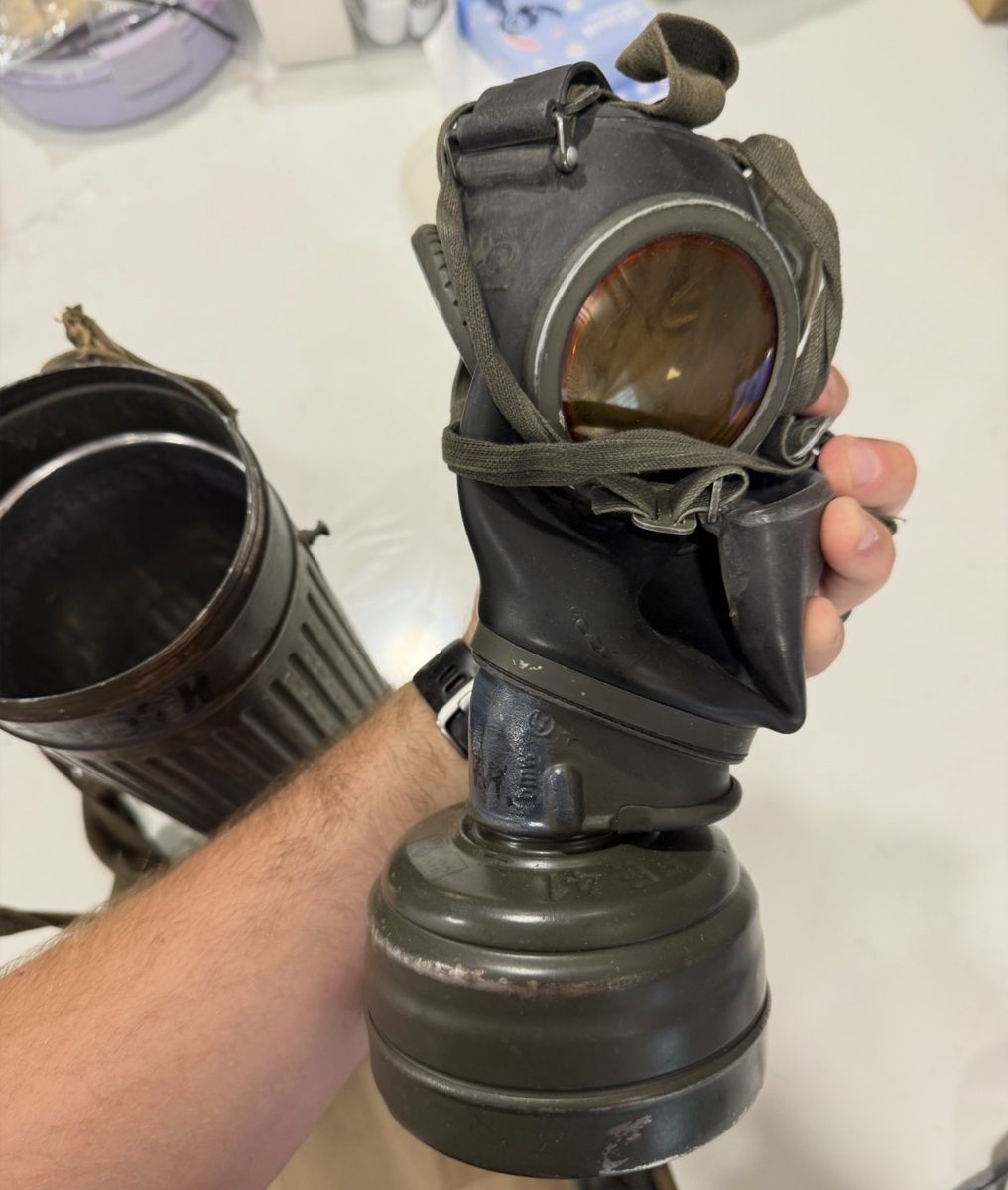 Main image 3