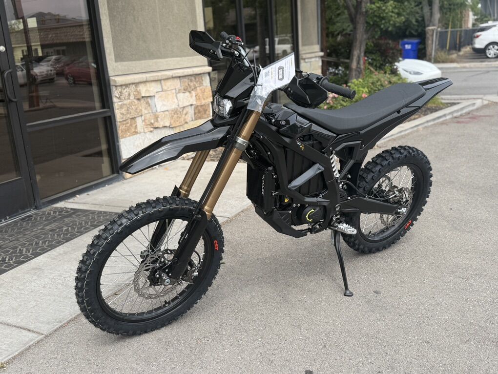 2025 Surron Ultra Bee 21 kw Brand New