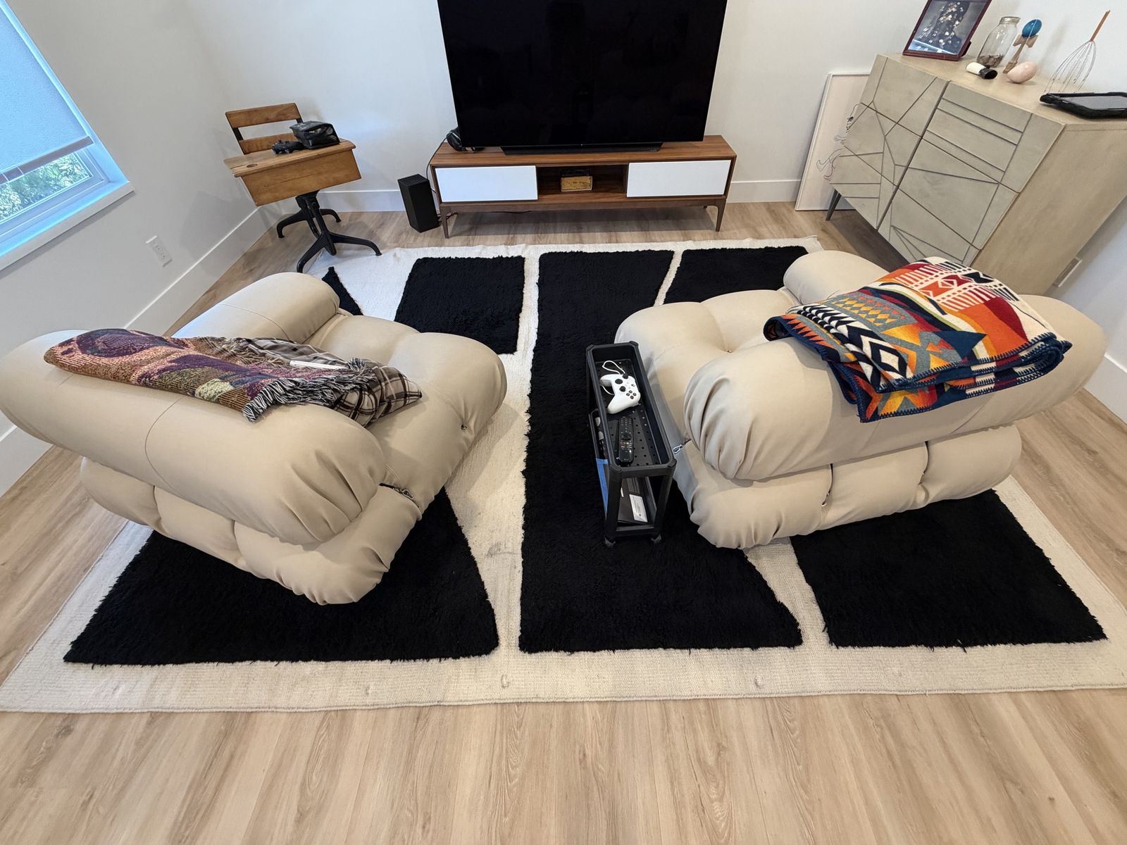 Nordic Knots Shaggy Area Rug