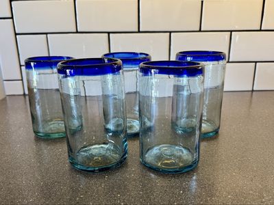 Set of 5 Hand Blown Blue Rim Drinking Glasses 16 oz