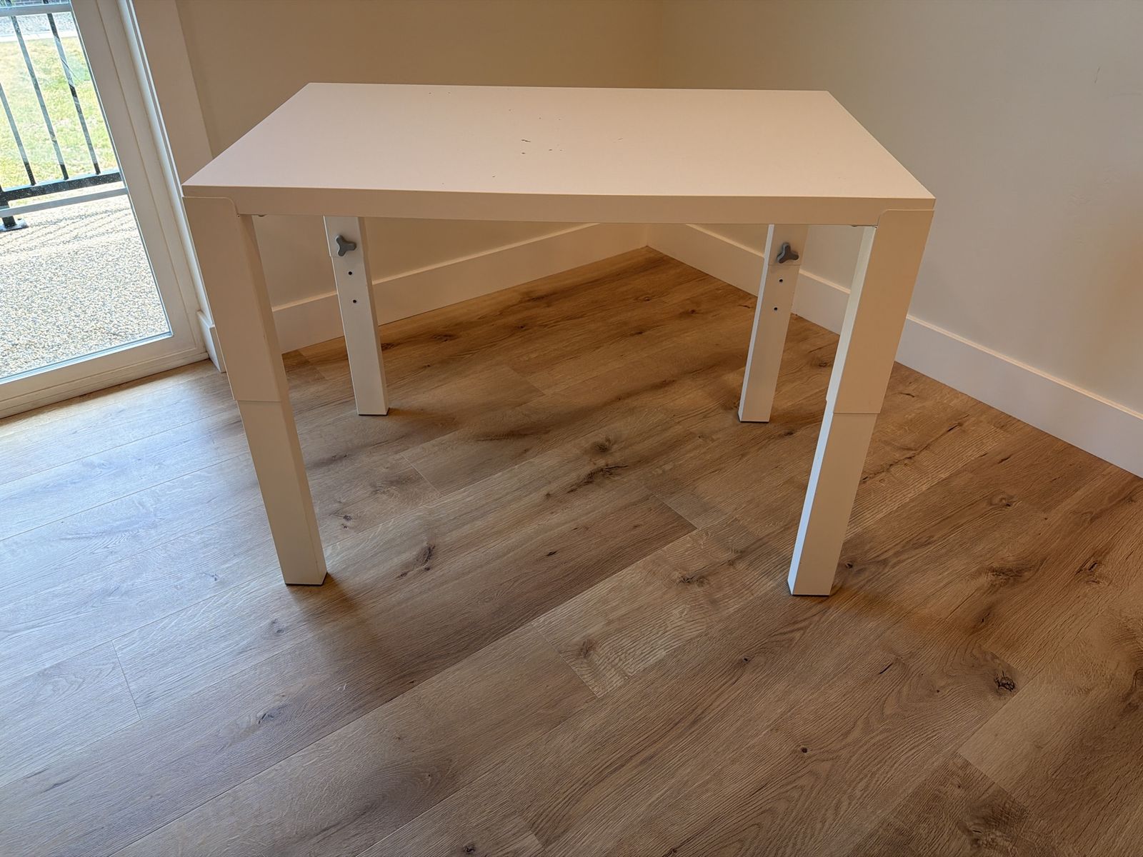 White Adjustable Height Desk/Table - Versatile Home Office or Dining Furniture