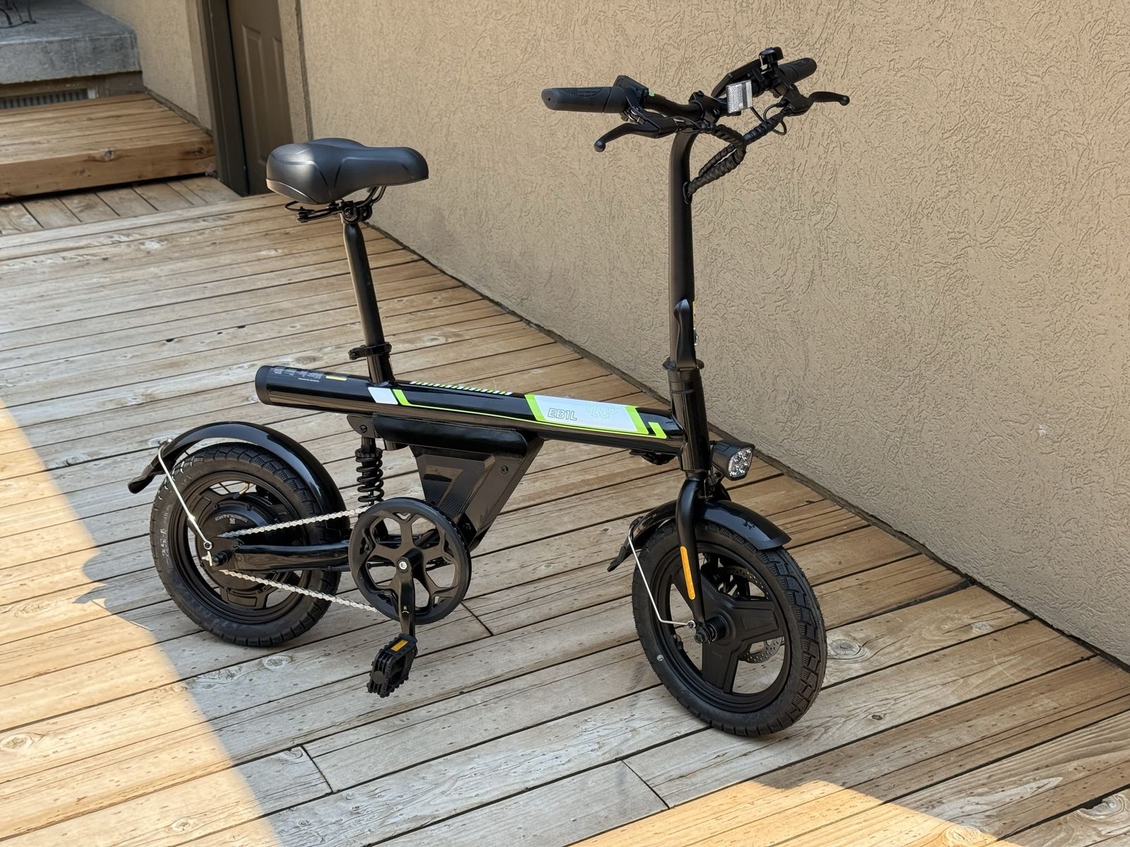EB1L Folding Electric Bike 500W E-Bike - Black - Up to 20 MPH