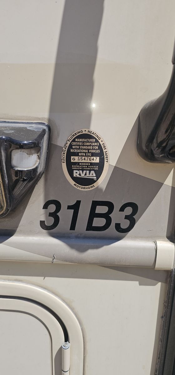 Main image 4