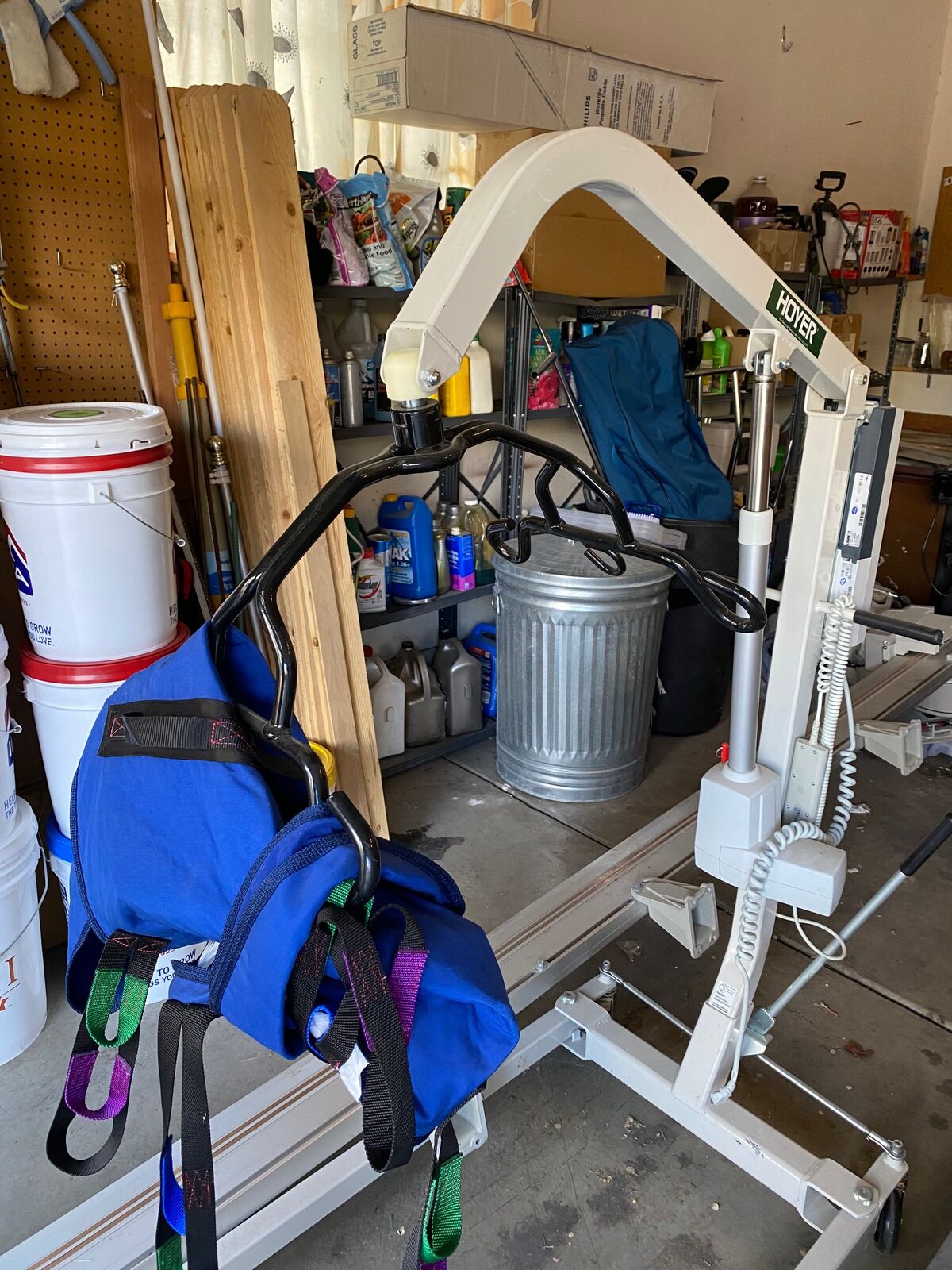 Invacare Battery Powered Patient Lift