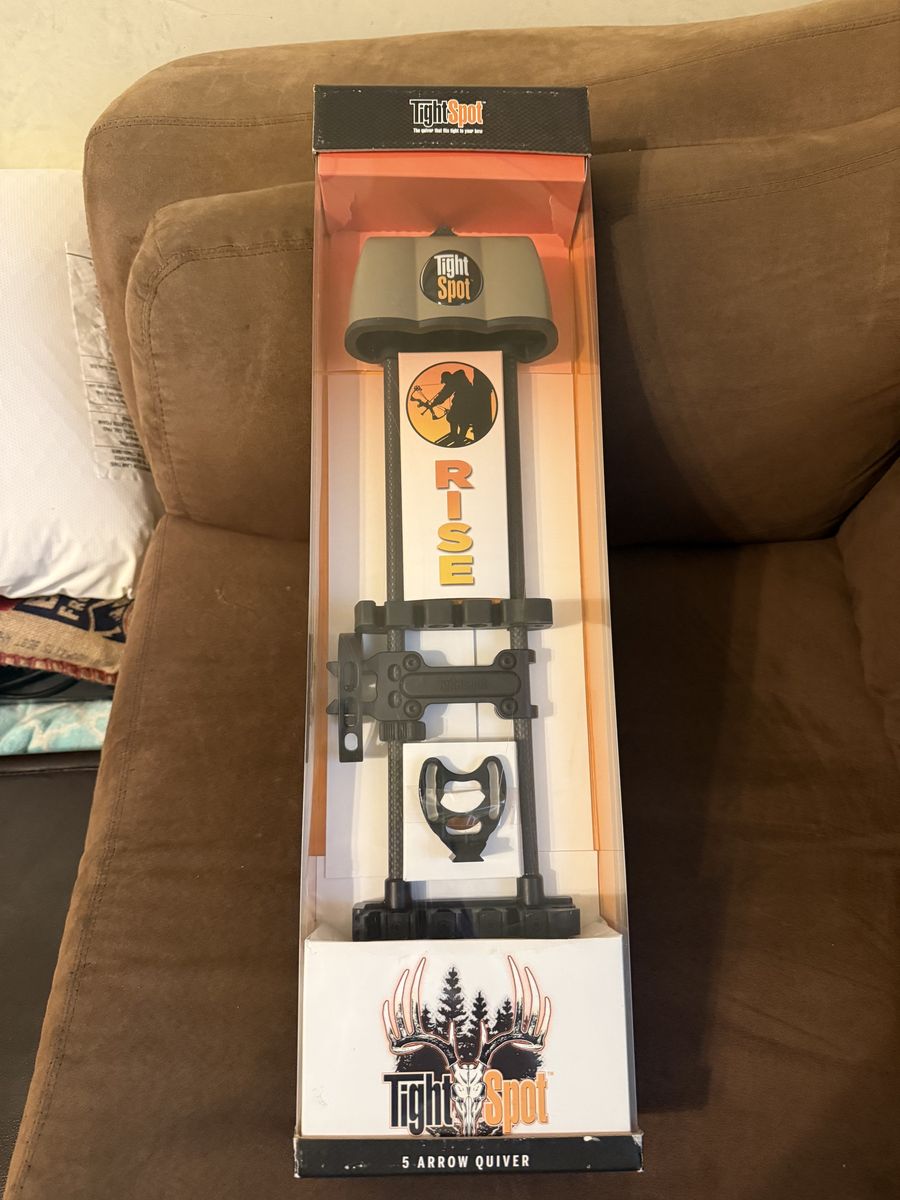 LH Tightspot 5 arrow Quiver