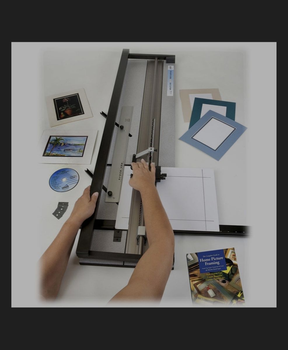 Main image 3