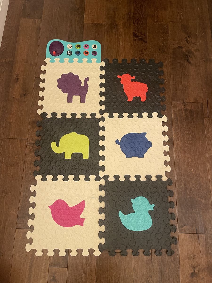 B Toys Interlocking Foam Puzzle Play Mat with Music