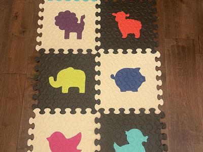 B Toys Interlocking Foam Puzzle Play Mat with Music