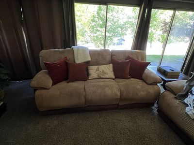 2 Ribbed Couches with Recliners