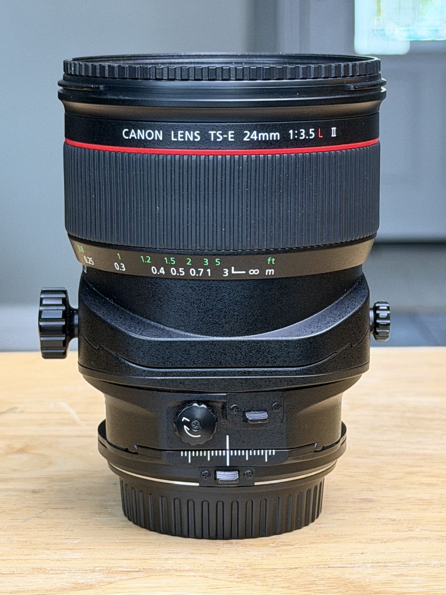 Canon 24mm TS-E II L  Tilt-Shift lens