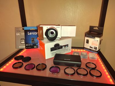 Sony ZV-1F White Vlogging Camera Bundle with Lenses, Batteries, Chargers, SD Cards & Filters