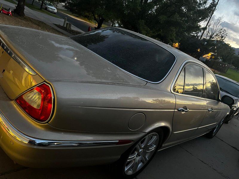 2004 Jaguar XJ-Series XJ8