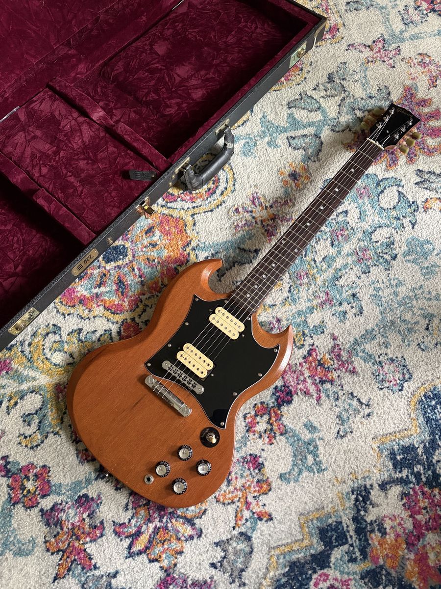 2004 Gibson SG With Hardcase Vintage Dimarzio pickups