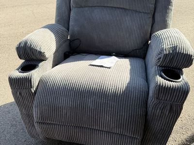 Brand new Ikakos 360° Swivel Rocker Recliner Chair with Heat & 8-Point Massage