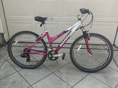 Schwinn mountain bike