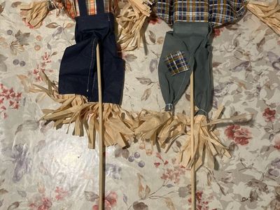 Fall Autumn Scarecrows Garden Stakes Decoration