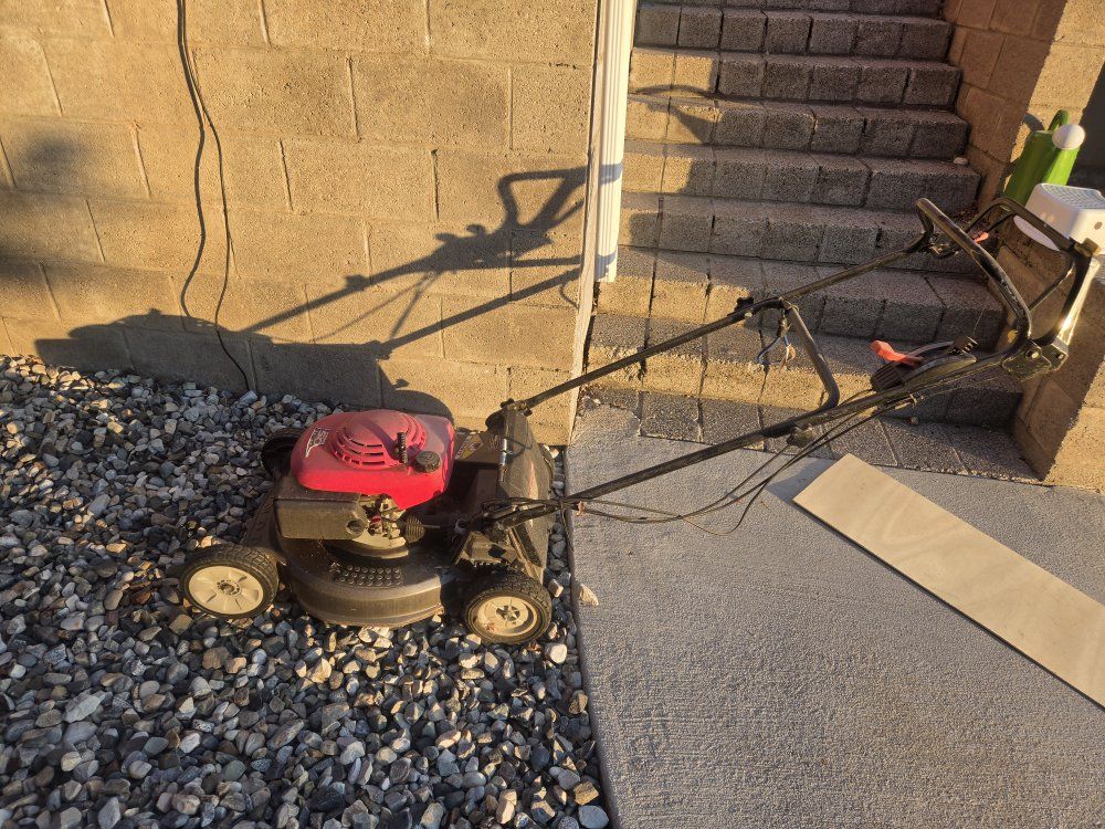 Honda HR215-HXA Hydrostatic Walk-Behind Gas Mower, Used