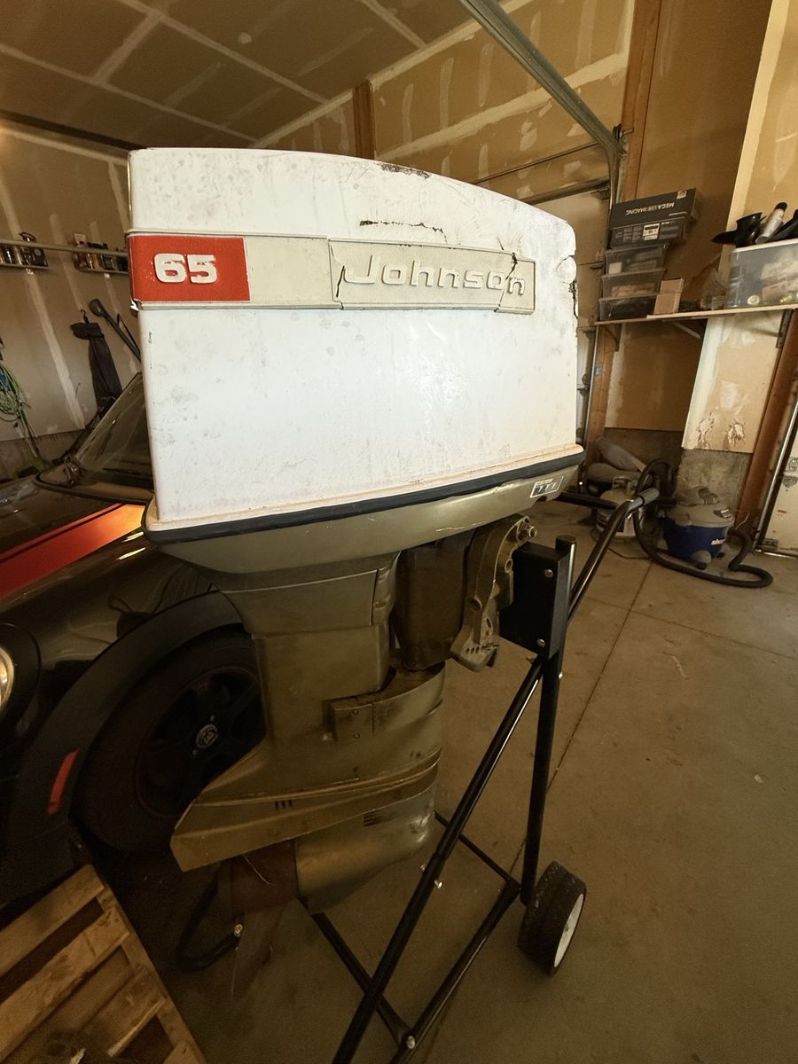 1972 Johnson 65 Horsepower Outboard boat motor!
