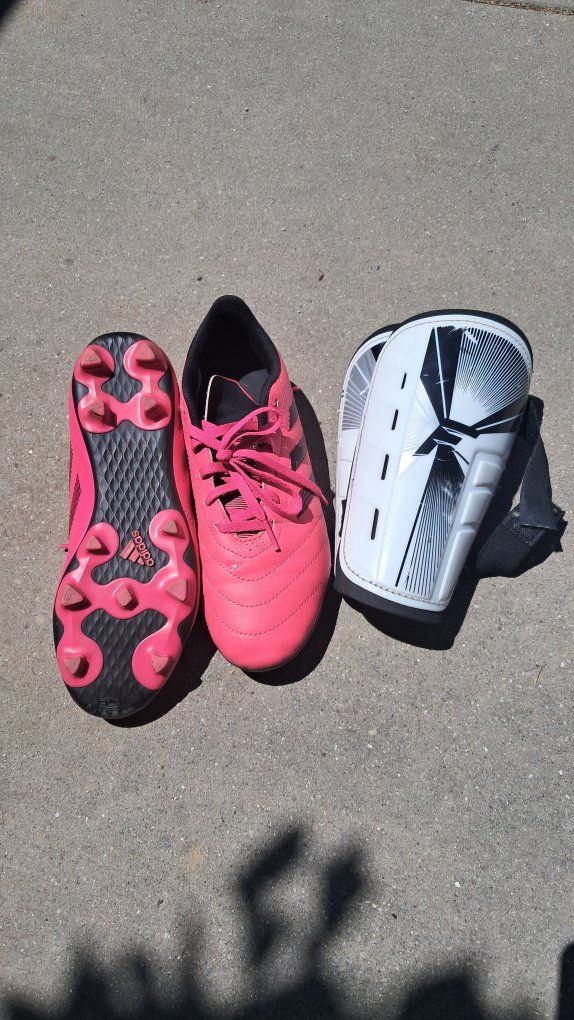 Adidas Pink Soccer Cleats Youth Size 6 & Shin Guards - Used Good Condition