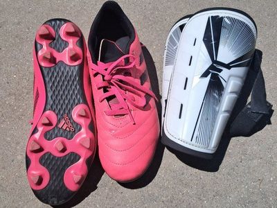 Adidas Pink Soccer Cleats Youth Size 6 & Shin Guards - Used Good Condition