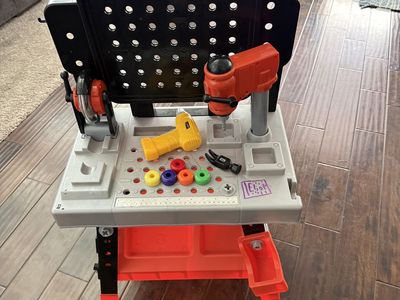 Free Kids Black and Decker tool bench