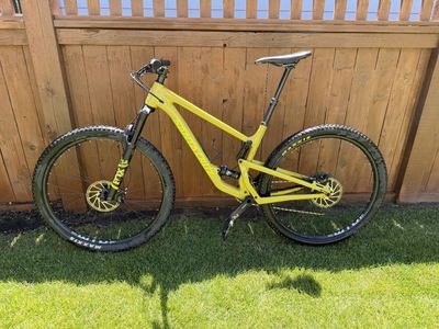 Santa Cruz Tallboy R - Size Large