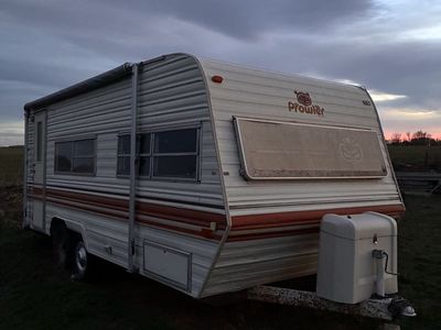 1983 Prowler Camper