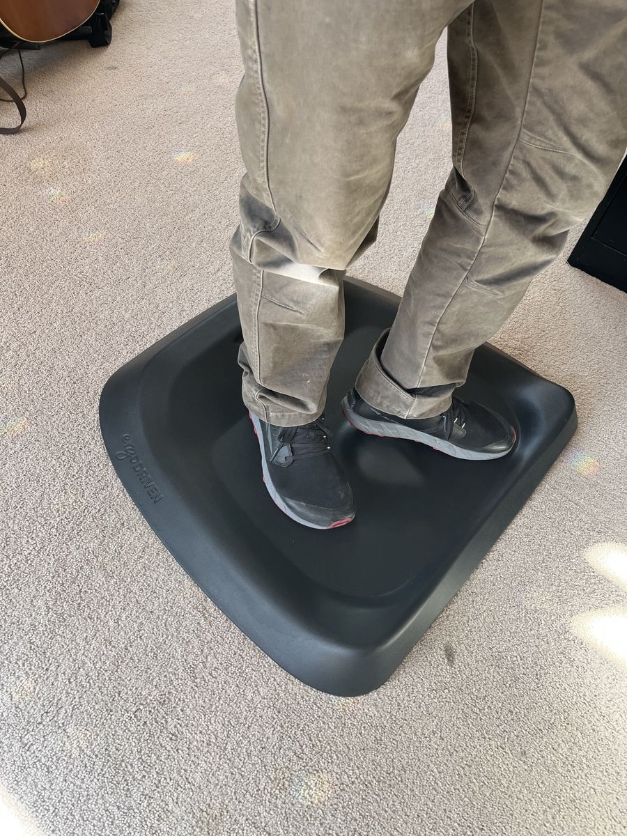 ErgoDriven Topo Not-Flat Standing Desk Mat