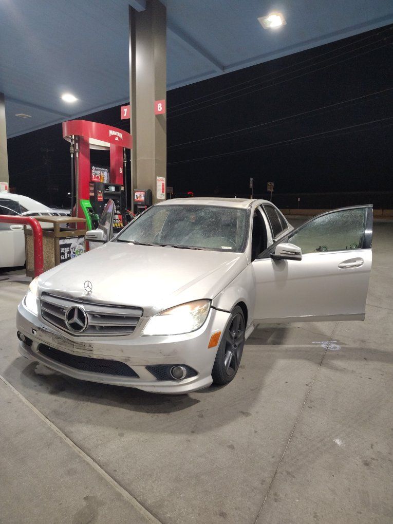 2010 Mercedes-Benz C-Class C 300