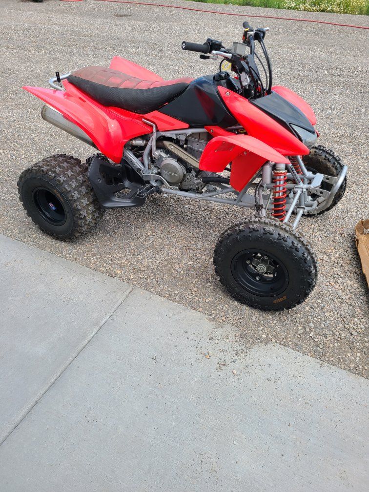 2004 honda trx450r