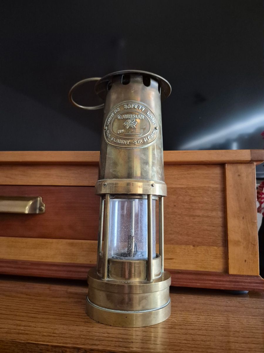 Vintage E. Thomas & Williams Cambrian Miners Lamp