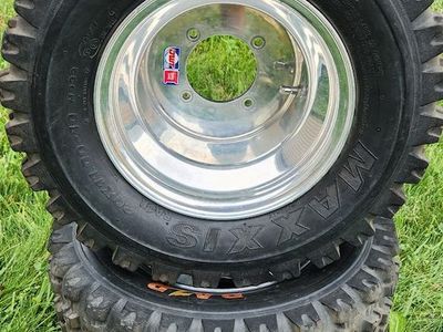 Douglas (DWT) .190 ATV Wheels / Maxxis Razr Tires