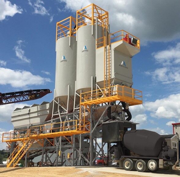 2002 Con-E-Co LO-PRO 12 RSTCM Concrete Batch Plant # 4466