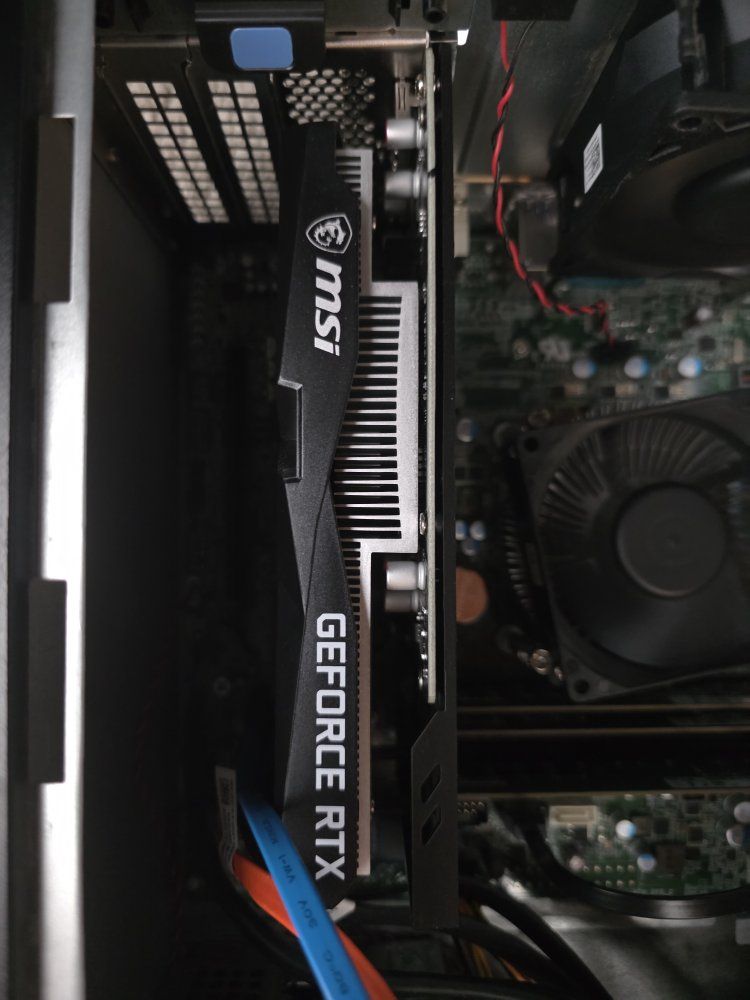 Main image 3