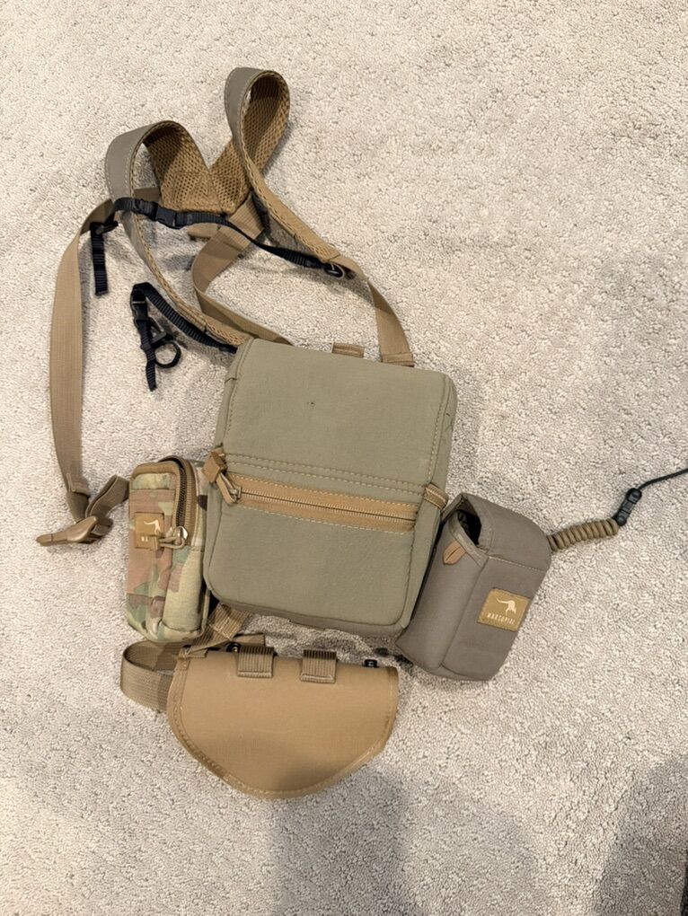 Marsupial Enclosed Bino Chest Harness