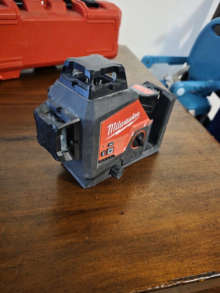 milwaukee 360 laser