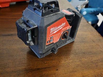 milwaukee 360 laser
