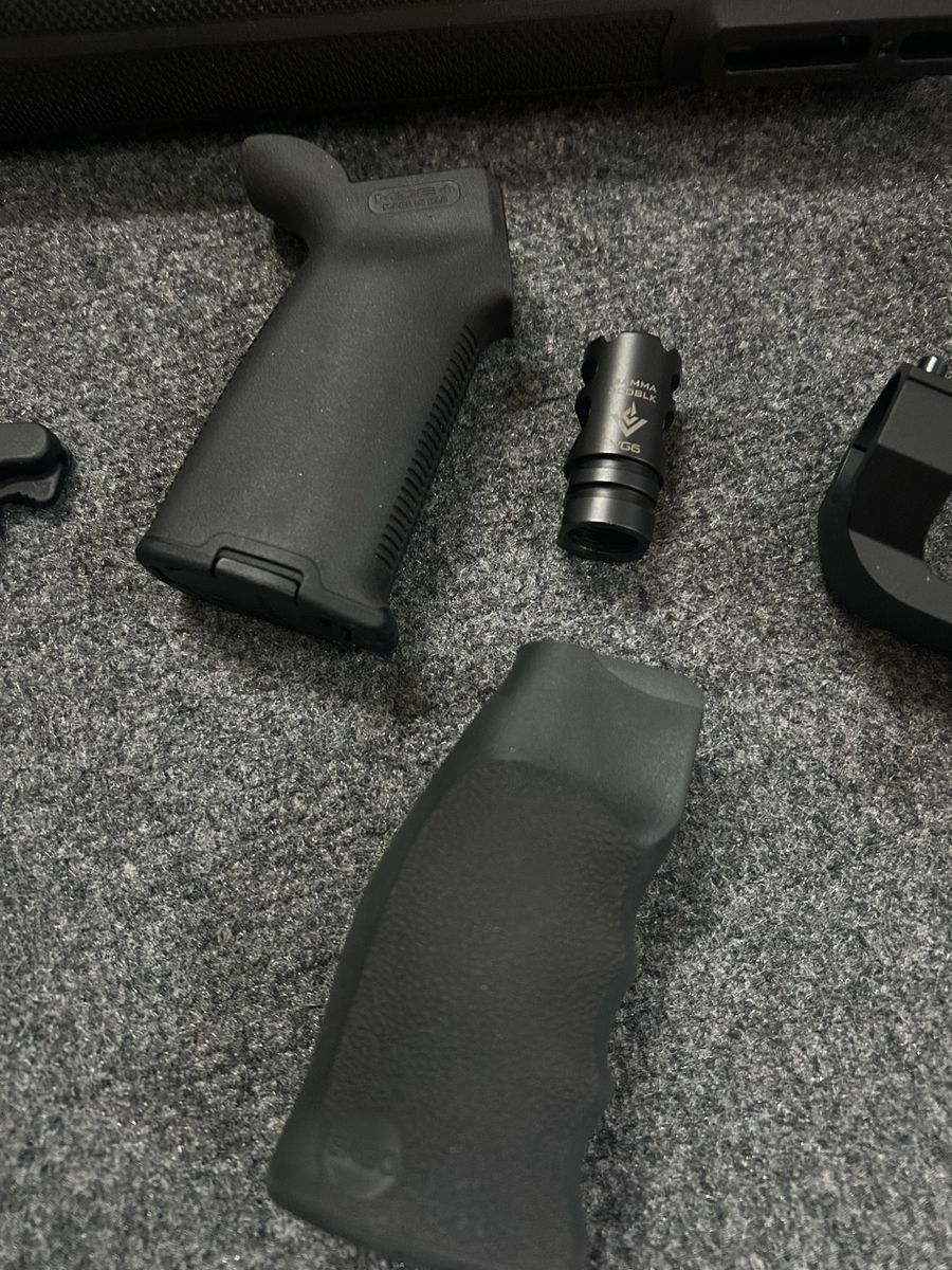 Main image 5