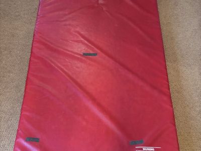 Gymnastic mat