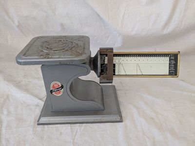 $25 OBO - Vintage Pelouze Postal Scale
