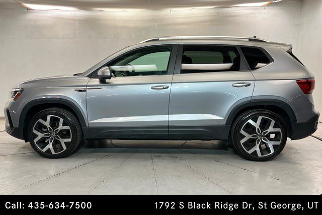 Main image 3