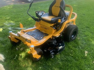Cub Cadet ZT1 Zero Turn Mower