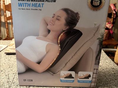 Comfier CF-1228 Shiatsu Massager Pillow with Heat & Vibration for Neck, Back, Shoulder, Leg