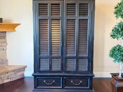 TOMMY BAHAMA Armoire/ Entertainment Center