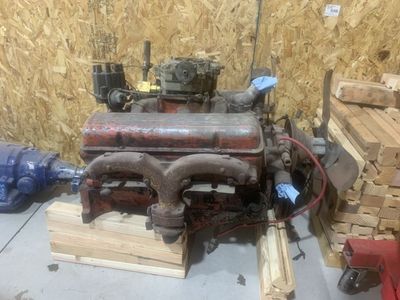 Chevy 283 Engine