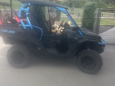 2019 can-am commander 1000