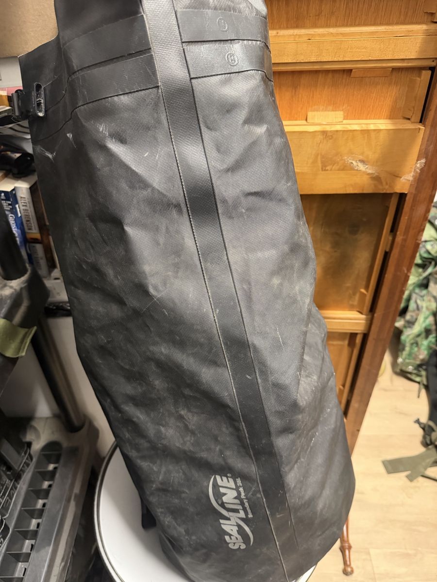 SealLine Boundary Pack 35L Black Dry Bag Backpack Waterproof River Rafting Kayaking